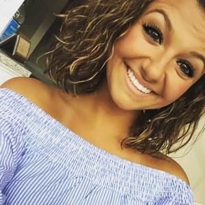 Meet your Posher, Mariena